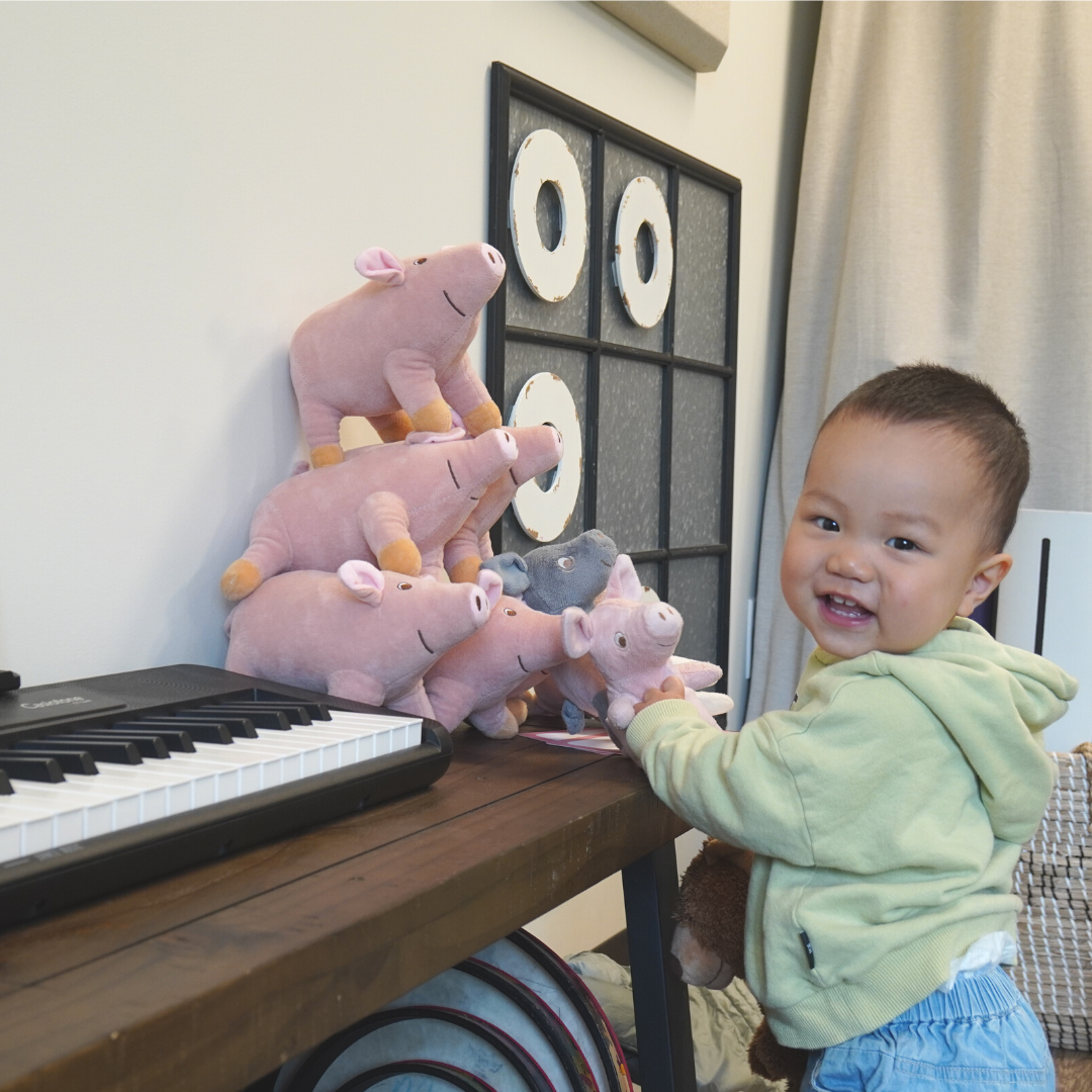 baby learning music