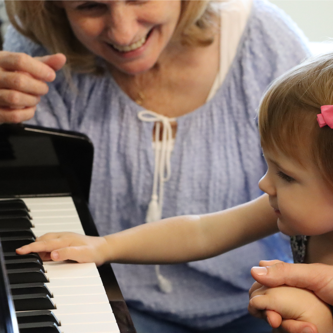 miss holly teaches baby piano