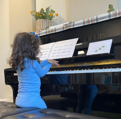 Toddler Playing Piano Toddler Playing Piano