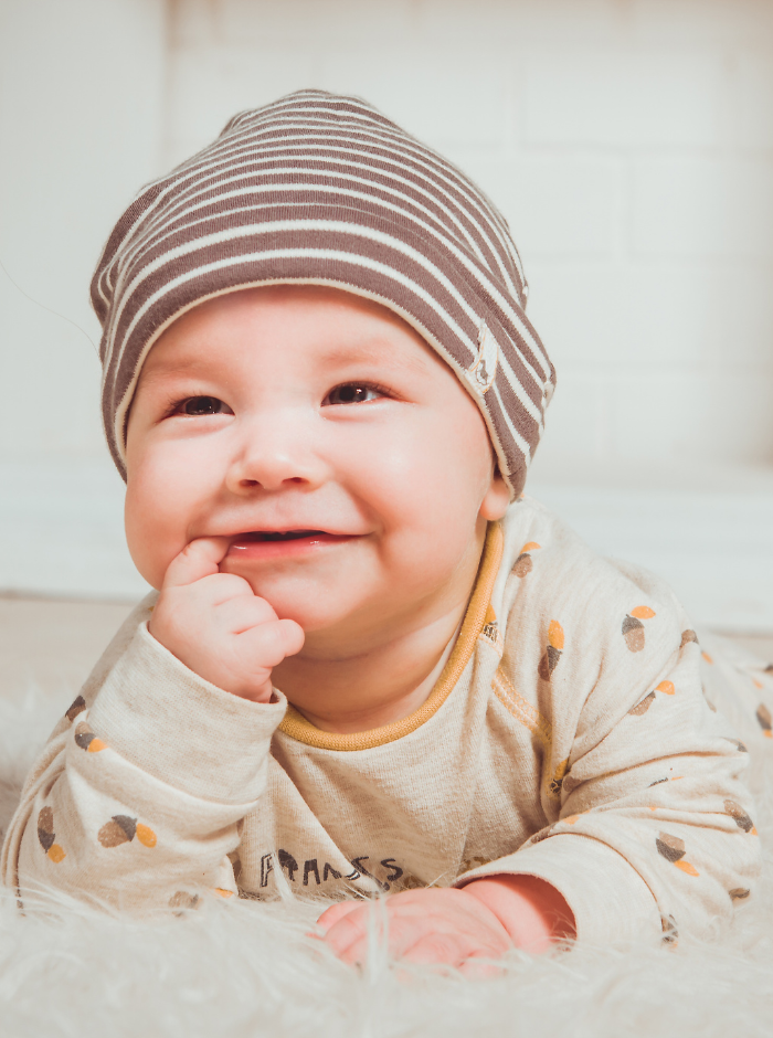 mom and toddler playing piano